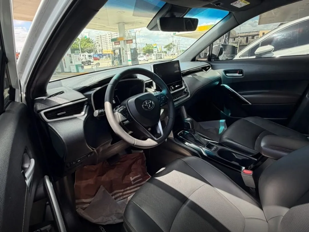 Toyota Corolla Cross 2025, foto 4 de 5